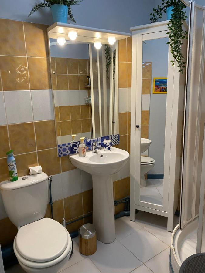 Meuble Tourisme Carmes 2 Etoiles, Entree Autonome,Wifi, Climatise, Petit Parking Prive Apartment Toulouse Luaran gambar