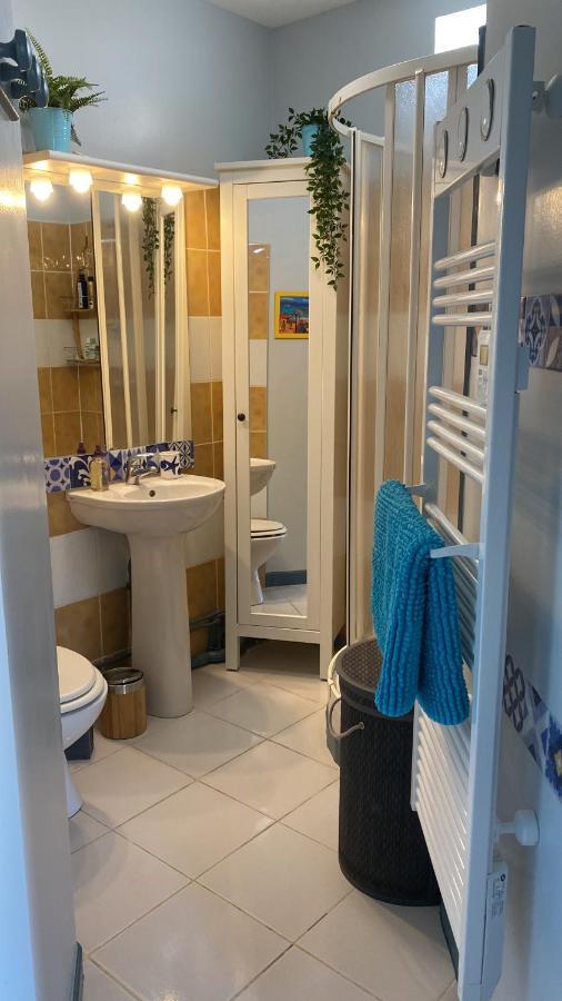 Meuble Tourisme Carmes 2 Etoiles, Entree Autonome,Wifi, Climatise, Petit Parking Prive Apartment Toulouse Luaran gambar