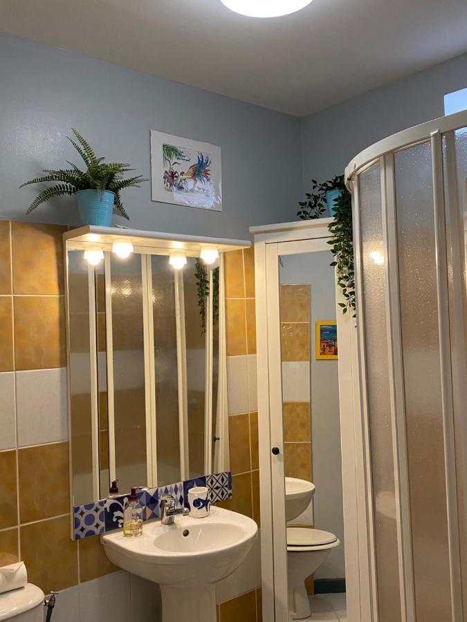 Meuble Tourisme Carmes 2 Etoiles, Entree Autonome,Wifi, Climatise, Petit Parking Prive Apartment Toulouse Luaran gambar